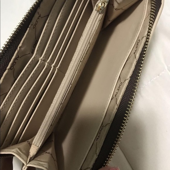 ALDO Wallet - Picture 2 of 3